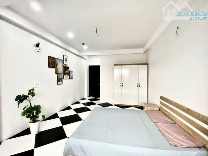 Cho thuê phòng studio 30m² full nội thất tại số 1 ngách 9 ngõ 180 Phú Thượng giá 4.3 triệu