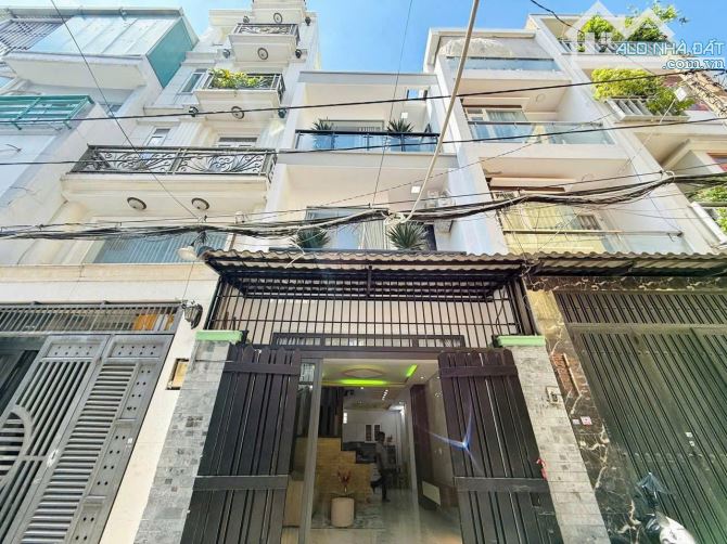 Gần Lotte Mart Gò Vấp. Diện tích 53.3m² Nguyễn Văn Lượng xây 3 tầng. Hẻm oto, sổ sẵn