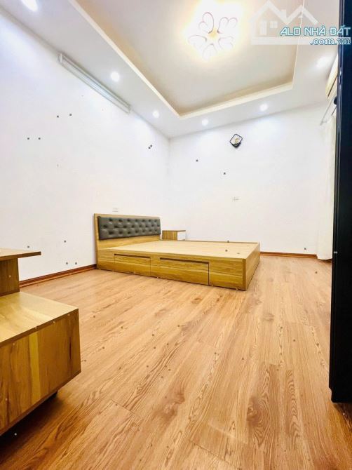 bán nhà tại Trần khát chân,hai bà trưng, hà nội