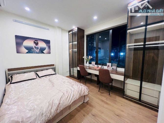 BÁN NHÀ ĐÌNH THÔN,ÔTÔ TRÁNH,  GARA ÔTÔ, NỘI THẤT SANG XỊN
