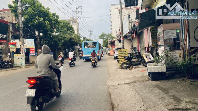 LÔ GÓC VÀNG – 2 MẶT THOÁNG - KINH DOANH- Ô TÔ TRÁNH-TRUNG TÂM QUANG MINH
