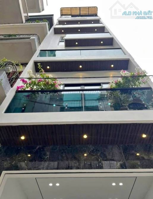 Văn Cao, Liễu Giai, 10m ra phố, DT 45m2, 6 tầng thang máy giá 14 tỷ