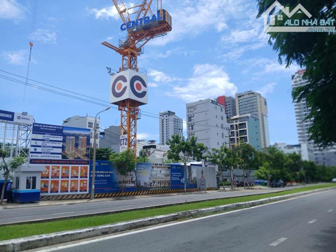 Bán lô góc Vương Thừa Vũ & Lê Bôi, sát biển Võ Nguyễn Giáp.