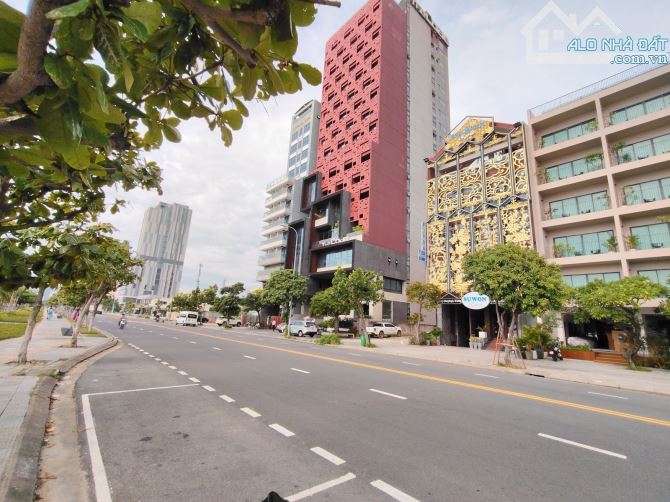 BÁN ĐẤT MẶT TIỀN HOÀNG SA - SƠN TRÀ - ĐÀ NẴNG – VIEW BIỂN – 220M² – GIÁ 78 TỶ - STA003