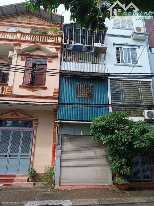 Bán nhà Phú Diễn 37m2 - 3 tầng - Mặt tiền 3,1m - Giá chào 9,2 tỷ