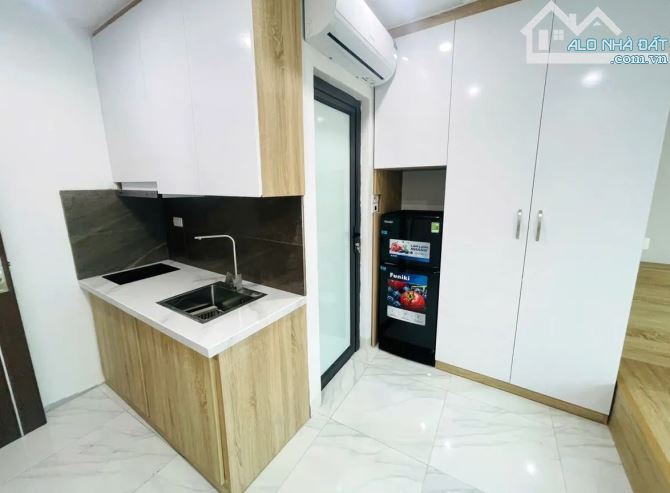 14 TỶ SỞ HỮU NHÀ VIP THỤY KHUÊ – 44m² – 5 TẦNG THANG MÁY – Ở SƯỚNG, KINH DOANH KHỎI BÀN