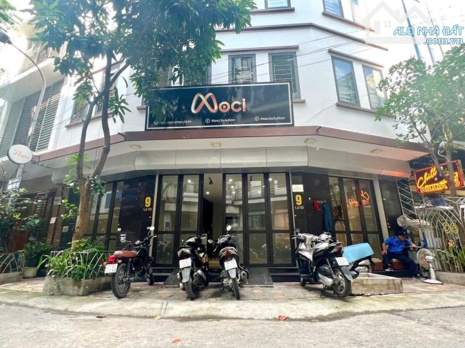 Cho Thuê Nhà Mặt Phố 4 Tầng Thông Sàn 60m², Mặt Tiền 9m – Nguyễn Chí Thanh, Đống Đa