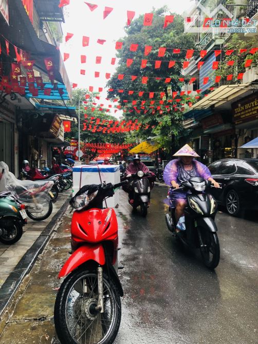 BÁN NHÀ MẶT PHỐ CỔ HÀNG ĐỒNG – NHÀ 4 TẦNG – VỈA HÈ OTO TRÁNH – KINH DOANH TUYỆT ĐỈNH – ĐẦU