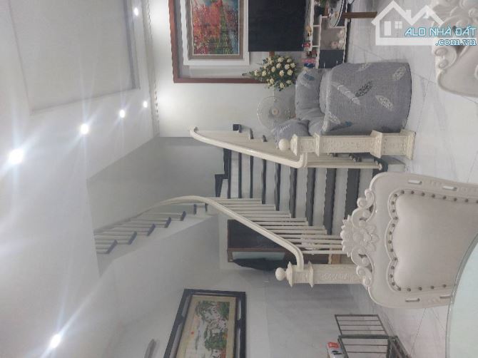 SIÊU PHẨM LÔ GÓC_Ô TÔ TRÁNH_KINH DOANH_VỈA HÈ 2 MẶT RỘNG_VIEW TRIỆU ĐÔ_MẶT TIỀN K