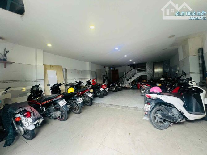 Bán CHDV Phú Thọ Hoà chỉ 8.6 tỷ, dòng tiền 50tr/ tháng
