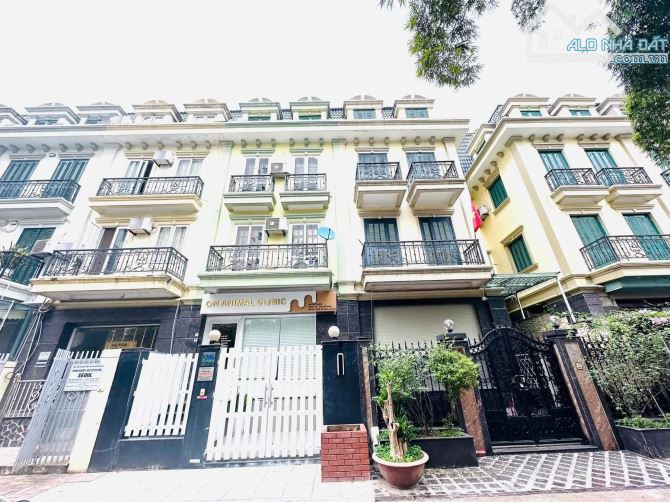 Liền kề KĐT Mỹ Đình Sông Đà ( đối diện Keangnam) thoáng trước sau cho thuê 660 triệu 1 năm