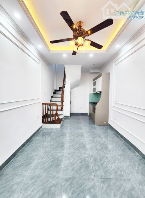 SIÊU HIẾM-NHÀ ĐỘI CẤN VIP ĐẸP NỘI THẤT XỊN, 4M RA MẶT PHỐ, VỀ Ở NGAY|DT26M2x5T_7,85TỶ