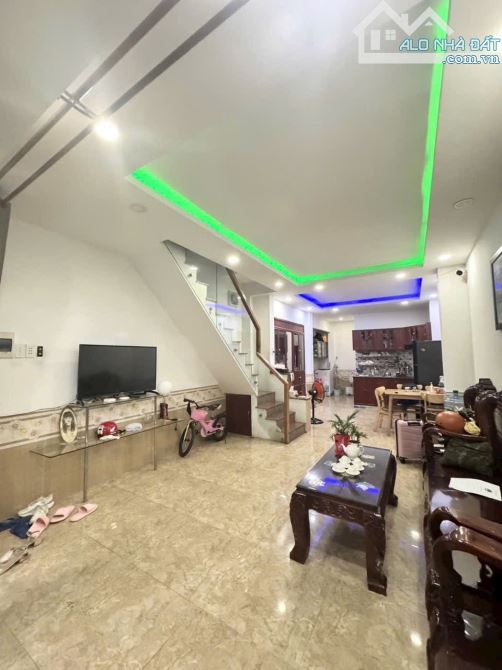 🌴Bán nhà 2 tầng 45mv(4*11.5), Hoàn công đủ, Hẻm xe hơi, Gần QL1K, Làng ĐH Linh Xuân.