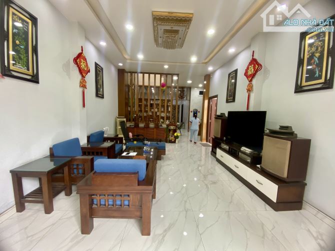 NHÀ NGANG KHỦNG 8M – GẦN AEON TÂN PHÚ – XE TẢI VÀO TẬN NHÀ – CHỈ 11.4 TỶ