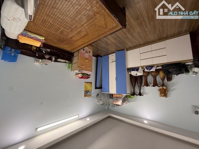 HIẾM 5 TỶ XÍU NHÀ 5T VỊ TRÍ TRUNG TÂM PHƯỜNG VIỆT HƯNG-Ô TÔ ĐỖ CỔNG-10M RA MẶT NGÕ THÔNG