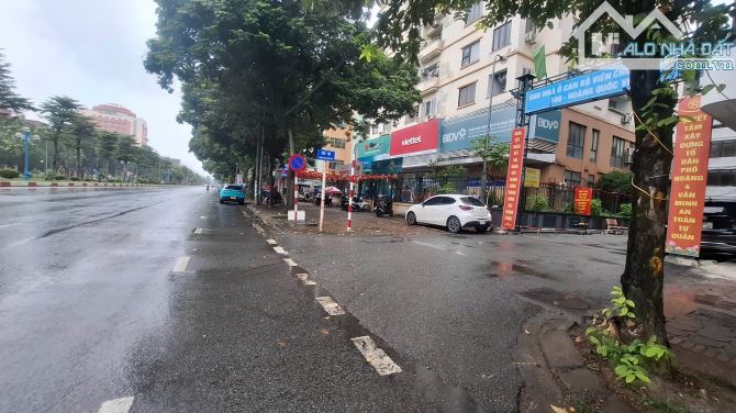 BÁN NHÀ HOÀNG QUỐC VIỆT: 65M2 NHÀ MỚI 6T THANG MÁY - PHÂN LÔ - 2 MẶT NGÕ ÔTÔ - KINH DOANH
