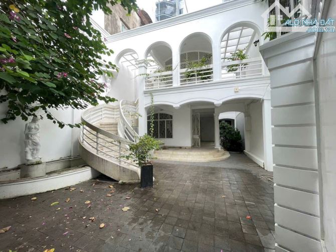 SIÊU PHẨM BIỆT THỰ – KHU VIP NGUYỄN VĂN TRỖI , 8X30m , 55 tỷ