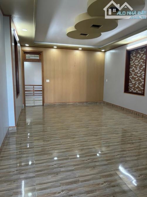 🔥 BÁN NHÀ MẶT TIỀN NGUYỄN PHƯỚC TẦN – TRỤC ĐƯỜNG KINH DOANH – 100M² – 2 TẦNG – GIÁ 9.8 TỶ