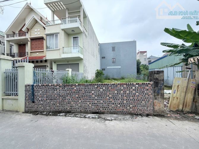 803.Lô đất mặt ngõ 435 đằng hải, Hải An  - DT 100m2 (5x20)  -pháp lý : shcc  hướng Tây tt