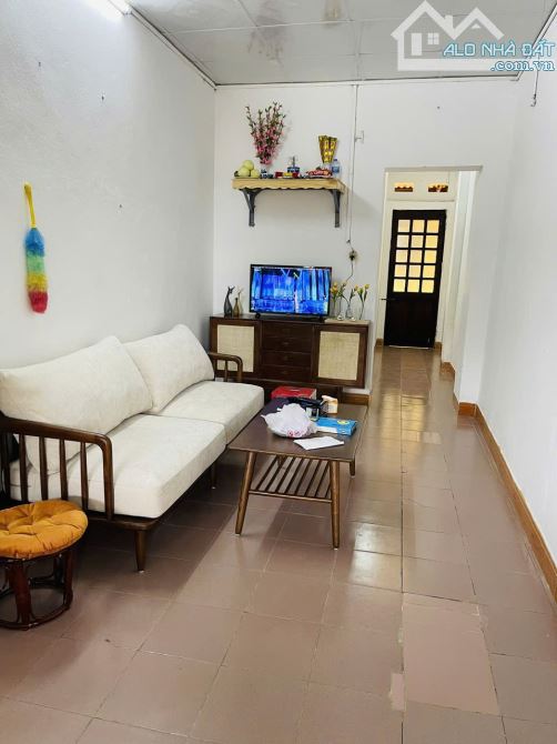 Bán nhà 1 tầng Vũ Ninh . dt 66m . mt 4,5m . hướng ĐN . giá 3 tỷ 4