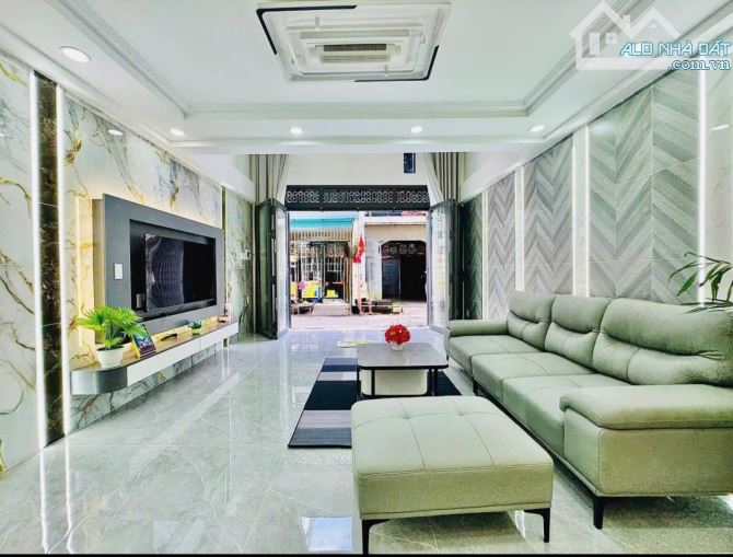 Bán lô góc 2 MT 3 tầng, P/Lô ngay đường số 2 Trường Thọ DT 147m2, SHR, Vuông A4 giá 9,1 tỷ