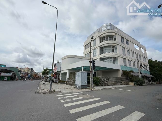 Bán Gấp Tòa Nhà 2 Mặt Tiền đường Nguyễn Oanh, Gò Vấp, 25x30m - 4 Tầng. Chỉ 117 Tỷ