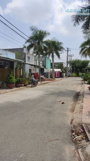 Bán đất đường nhựa thuộc KDC Cát Tường Phú Thanh, 4x20 (80m2), giá 999 triệu/ nền