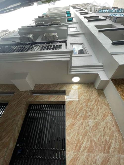 Toà dòng tiền 68 Triều Khúc, 105m, 9 tầng, gần ô tô, 38 phòng. 25 Tỷ