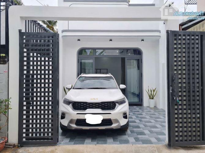 Cần tiền bán gấp căn nhà Đ.Trần Tử Bình - củ chi - sổ riêng - 150m2. Giá 905 Triệu