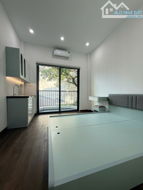 Bán nhà Khâm Thiên, chỉ 20m ra mặt phố, 50m2 5 tầng, thang máy, vừa ở vừa kinh doanh dòng