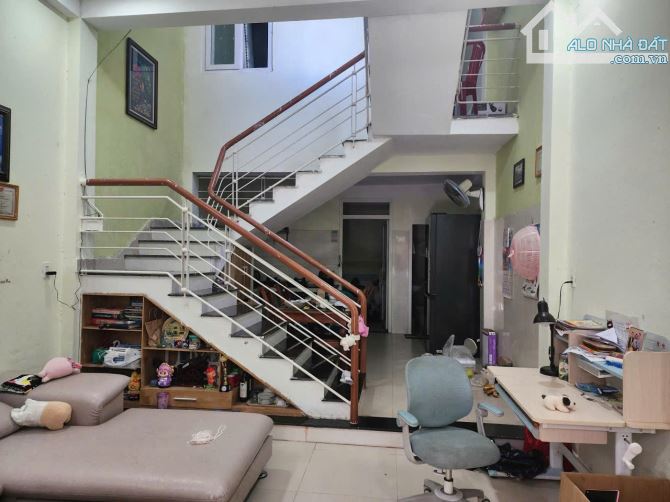 bán nhà 2 mê 2 tầng kiệt ô tô đường Trần Đình Nam đà nẵng