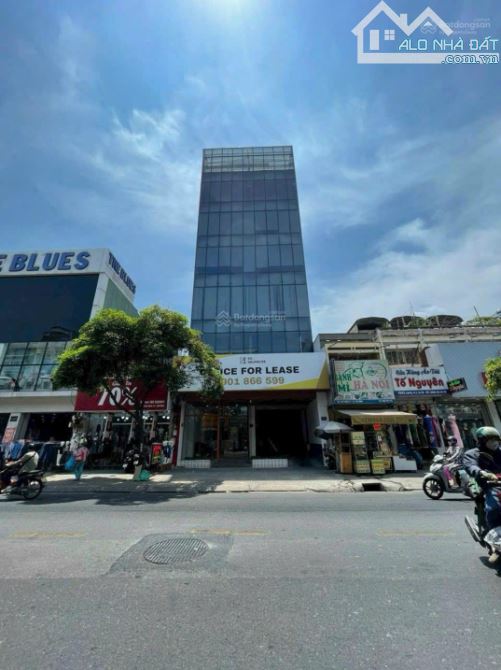 Bán nhà siêu vị trí MT Trần Hưng Đạo - Quận 5-DT:6x36m - 6 Tầng - HĐT: 180 Triệu - 60 Tỷ