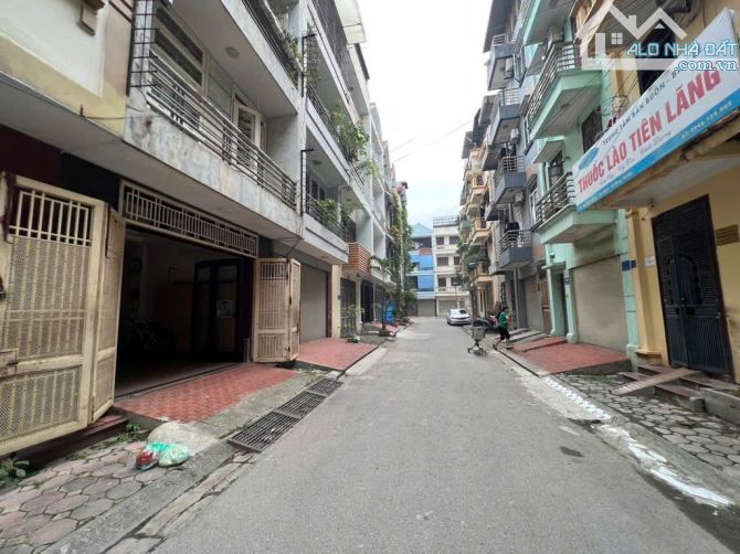 🏡PHÂN LÔ BIỆT THỰ VIP VĂN QUÁN – 3 Ô TÔ TRÁNH – VỈA HÈ 2 BÊN – GẦN HỒ VĂN QUÁN 💥