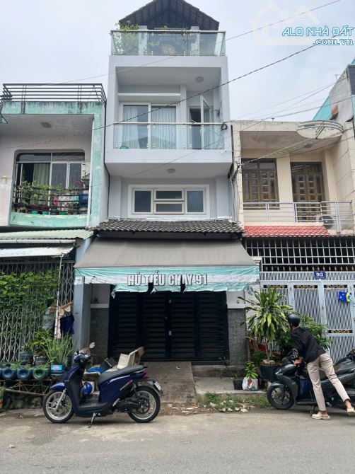 Cần bán nhà mặt tiền Hoàng Văn hợp diện tích 4 x 12 XD 1 trệt 1 lửng 2 lầu giá 7,5 tỷ TL