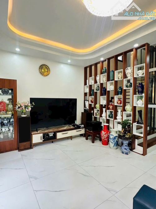 🔥 NHÀ 5 TẦNG THANG MÁY – HOÀNG HUY RIVERSIDE, THƯỢNG LÝ, HỒNG BÀNG-GIÁ 14,5 tỷ