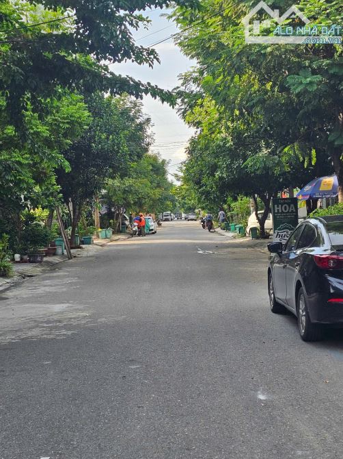 SIÊU PHẨM-NHÀ 3 TẦNG MỚI ĐẸP-KHU VIP NAM VIỆT Á, SÁT SÔNG, GẦN BIỂN-ĐÀ NẴNG-GIÁ NHỈNH 10TỶ