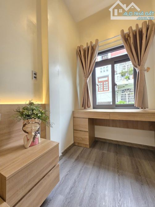 Bán nhà nát Trương Hán Siêu Đa Kao Q1, DT 8x15m CN 113m2, tiện xây mới CHDV, giá 12.5 tỷ