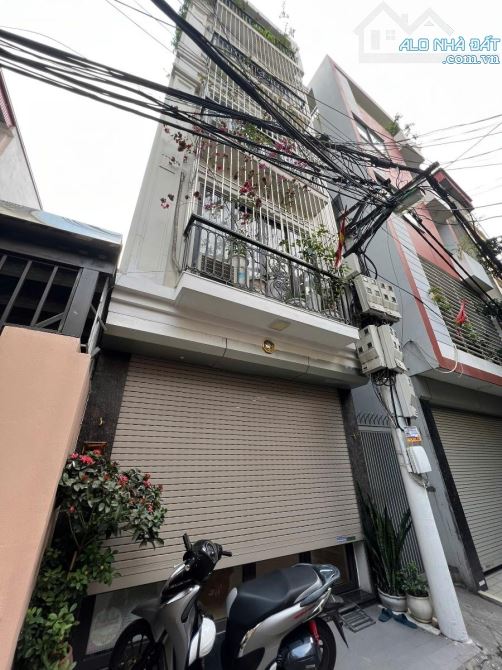 Chùa Bộc – Đống Đa, 68m², 5 tầng, ô tô tránh nhà vip chỉ dành cho người sành sống 23,5 tỷ