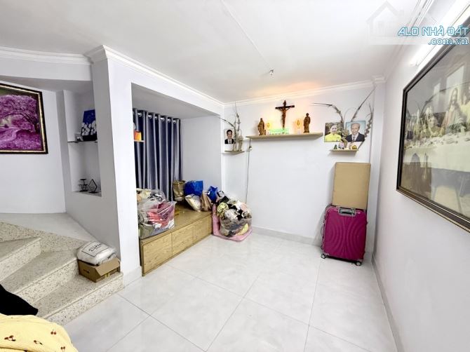 BÁN NHÀ DƯƠNG QUẢNG HÀM ( 3.7*8) 3 TẦNG 2PN GIÁ 3.95TỶ TL