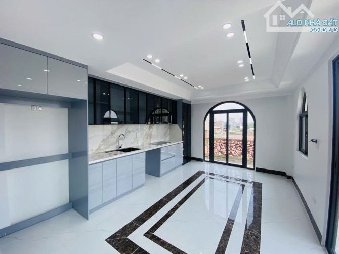 BÁN NHÀ PHỐ TAM TRINH DIỆN TÍCH KHỦNG 46m 5T CHỈ 10.3 TỶ.FULL NỘI THẤT. Ô TÔ ĐỖ CỬA