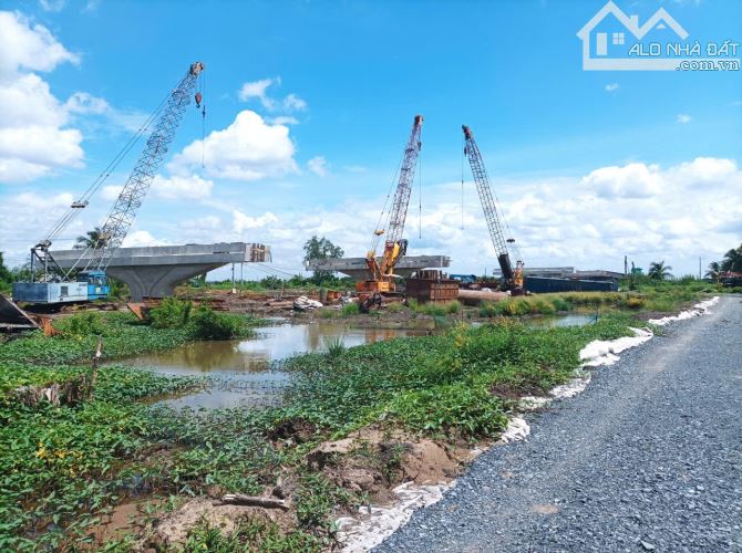 BÁN ĐẤT MẪU 1.1HA MẶT TIỀN VÀNH ĐAI 3 BÌNH CHÁNH