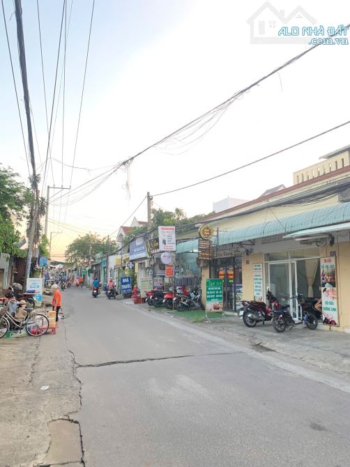 🏠 Bán nhà 1 trệt 1 lầu 1 tum – đã hoàn công 1 sẹc Nguyễn Ái Quốc Tân Hiệp