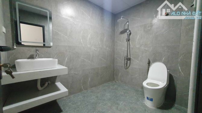 🏡 Bán nhà 3 tầng Giảng Võ, Ba Đình – 54m², vị trí kinh doanh, giá chỉ 8.7 tỷ