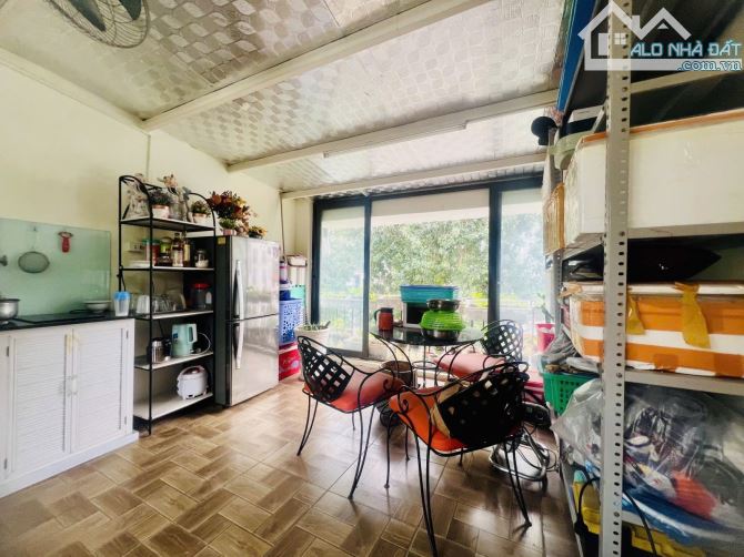 Bán nhà mặt phố Kim Mã 21m2 vỉa hè rộng vị trí đẹp kinh doanh tốt 8.7 tỷ