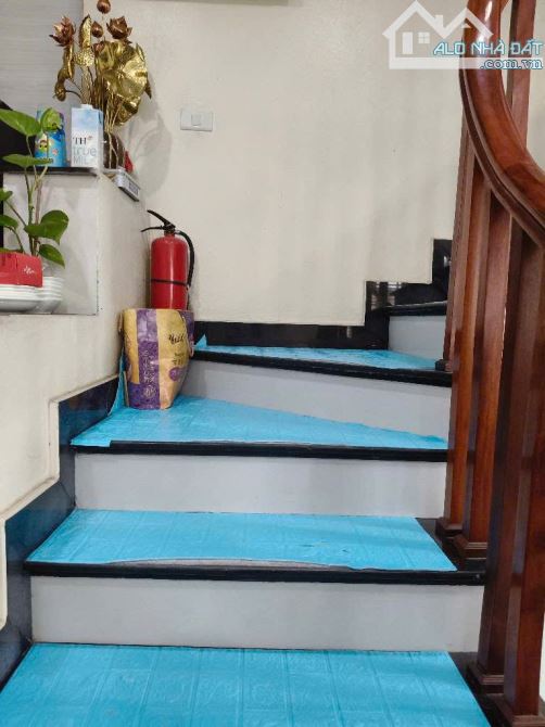 NHÀ LÔ GÓC KHU PHÂN LÔ 918 PHÚC ĐỒNG 80M, 4T, MT  5M, Ô TÔ THÔNG, TRÁNH CÁC NGẢ, VỈA HÈ.