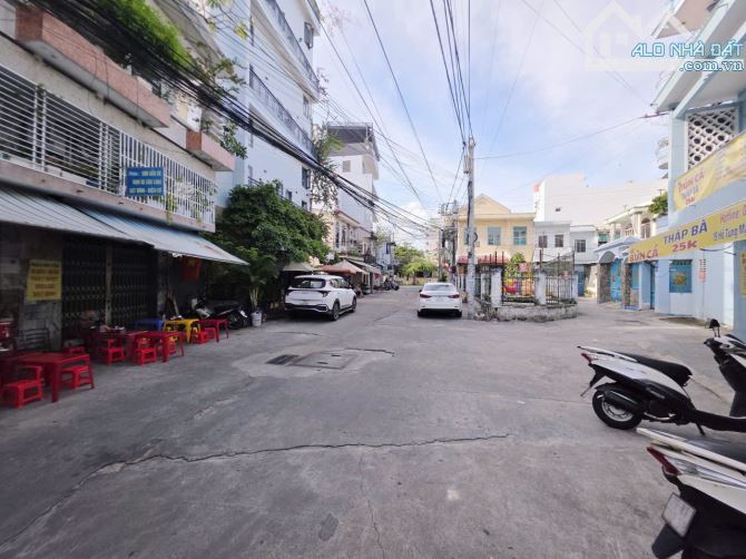 Bán nhà gần biển đường Hồ Tùng Mậu Vĩnh Thọ Nha Trang