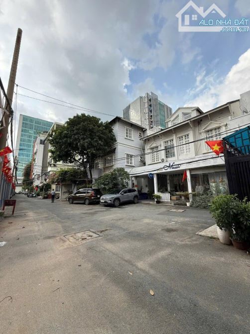 Bán nhà Nguyễn Thị Minh Khai, Bến Nghé, Quận 1. t xd Hầm 7 Tầng - 7.8x23m, Giá Chỉ 48 TỶ