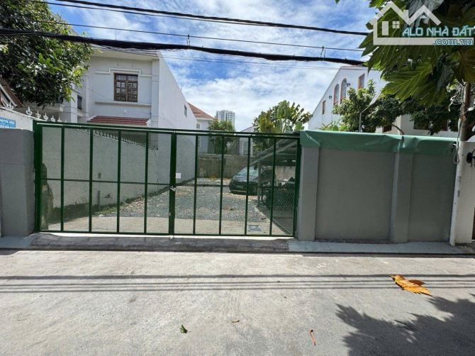 Bán lô đất 212m2, đường số 43, phường Thảo Điền, Tp Thủ Đức
