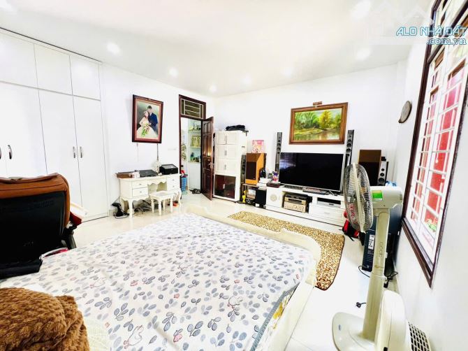 BÁN NHÀ ĐẸP MIÊU NHA CHÍNH CHỦ GẦN TRƯỜNG,CHỢ.. 42m 6,8 Tỷ