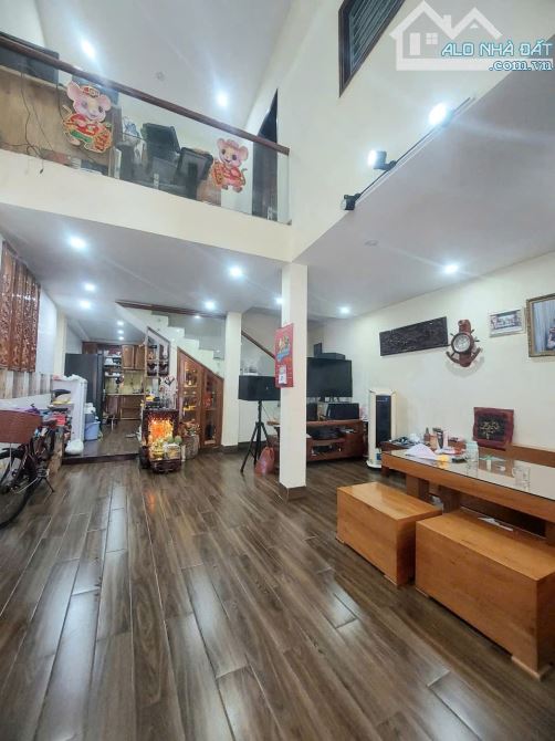 📌📌📌LÀM VIỆC TRỰC TIẾP GIÁ TỐT !!! 🌹 Bán căn nhà 2,5 tầng K272/ Trần Cao Vân